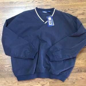 PGA tour wind resistant pull over